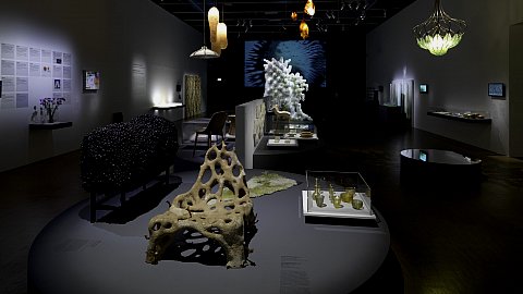 Vue d’exposition ‘‘Mutations/créations III - La fabrique du vivant‘‘ au Centre Pompidou