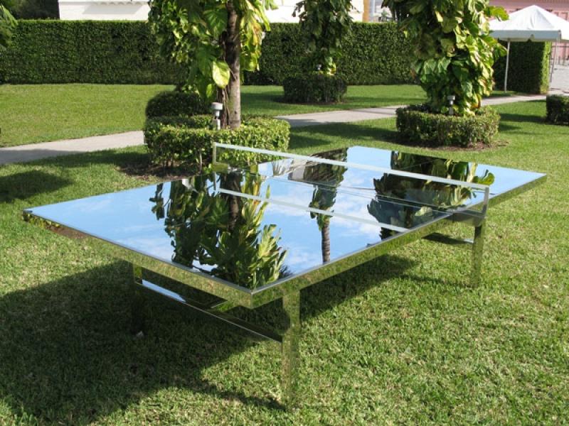 Rirkrit Tiravanija, Untitled (the future will be chrome), Ping pong table, 2011 © Rirkrit Tiravanija