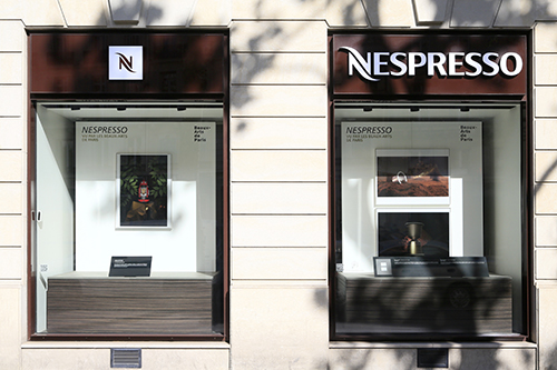 Vue de la boutique Nespresso située rue Madeleine © DR