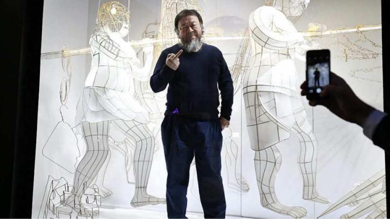Ai Weiwei au Bon Marché © Patrick Kovarik / AFP