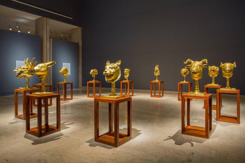 Ai Weiwei, Circle of Animals, Zodiac Heads (gold) vendue pour 4 434 615$ par Phillips, De Pury & Luxembourg London © Courtesy of Portland Art Museum